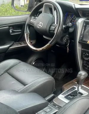 New Toyota Fortuner 3.0 D Turbo RWD 2019 Black