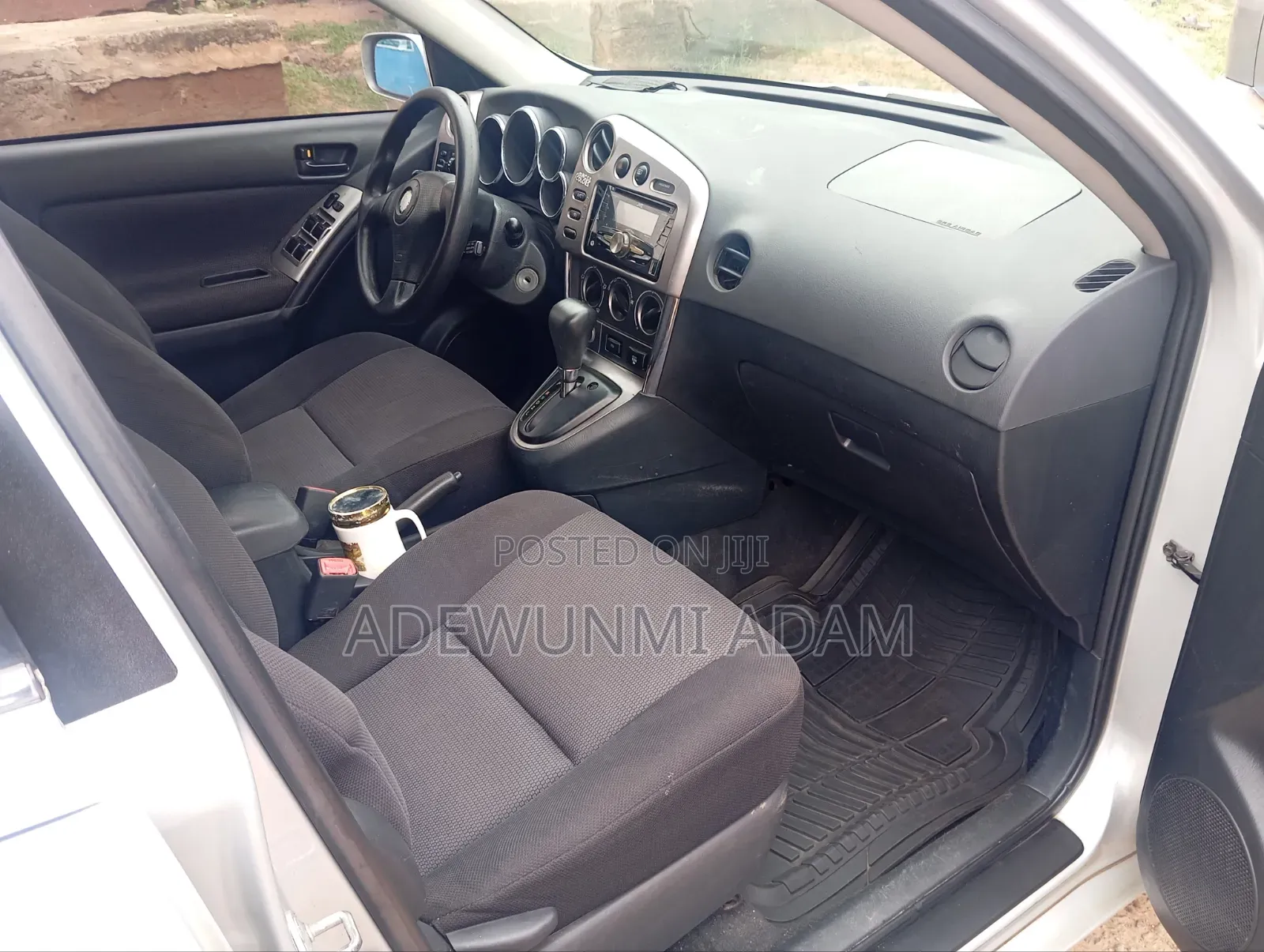 Pontiac Vibe 2005 Silver