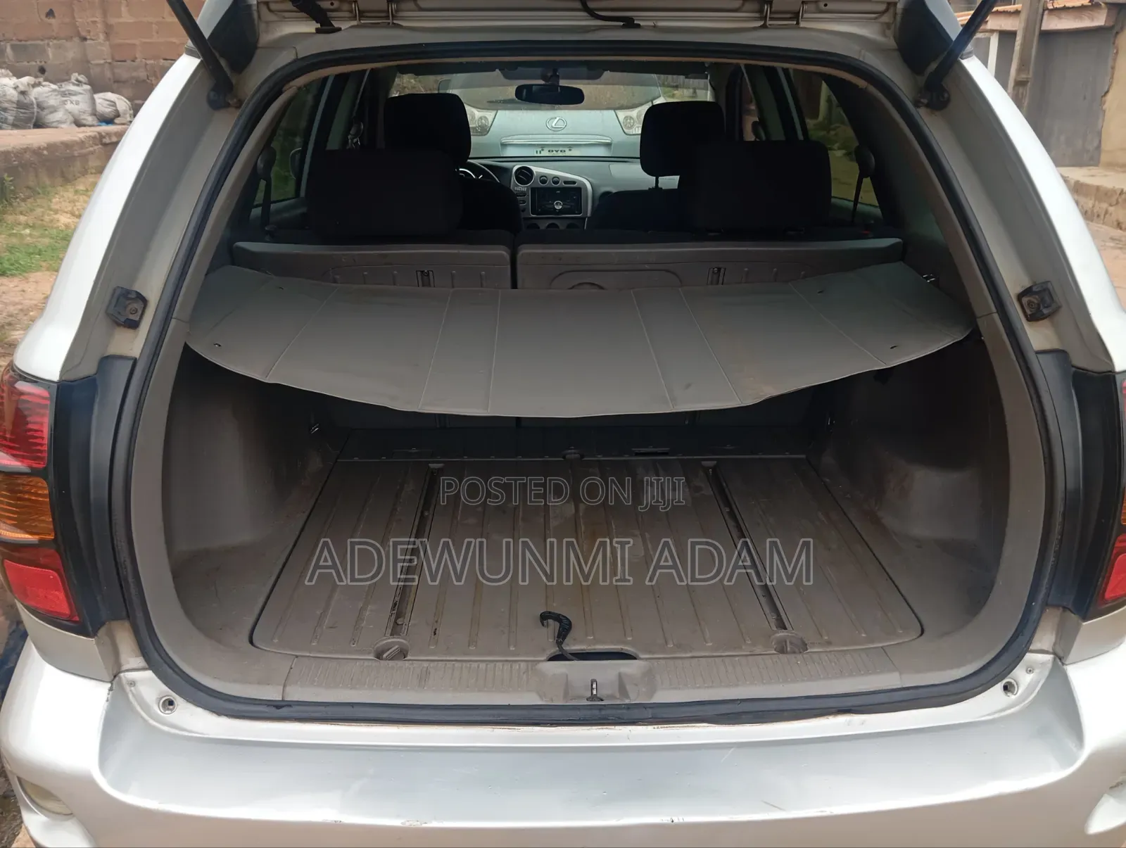 Pontiac Vibe 2005 Silver