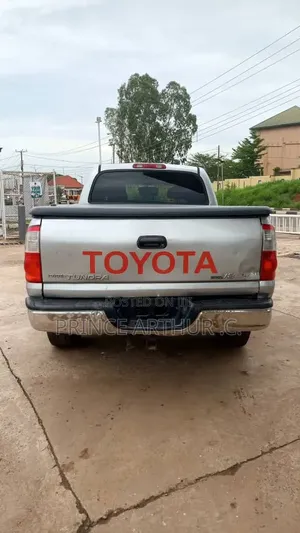 Toyota Tundra 2007 Silver