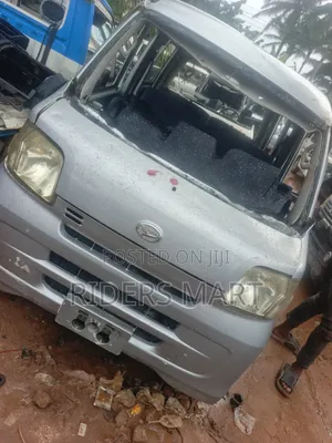 Daihatsu Hijet 2019 Silver
