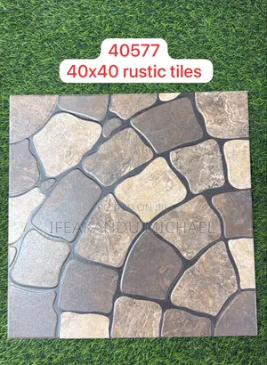 Rustic 40x40 Floor