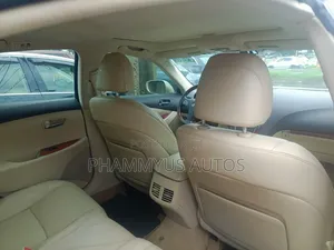 Lexus ES 350 2012 Gold