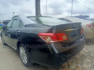 Lexus ES 2012 Black