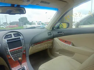 Lexus ES 2012 Black