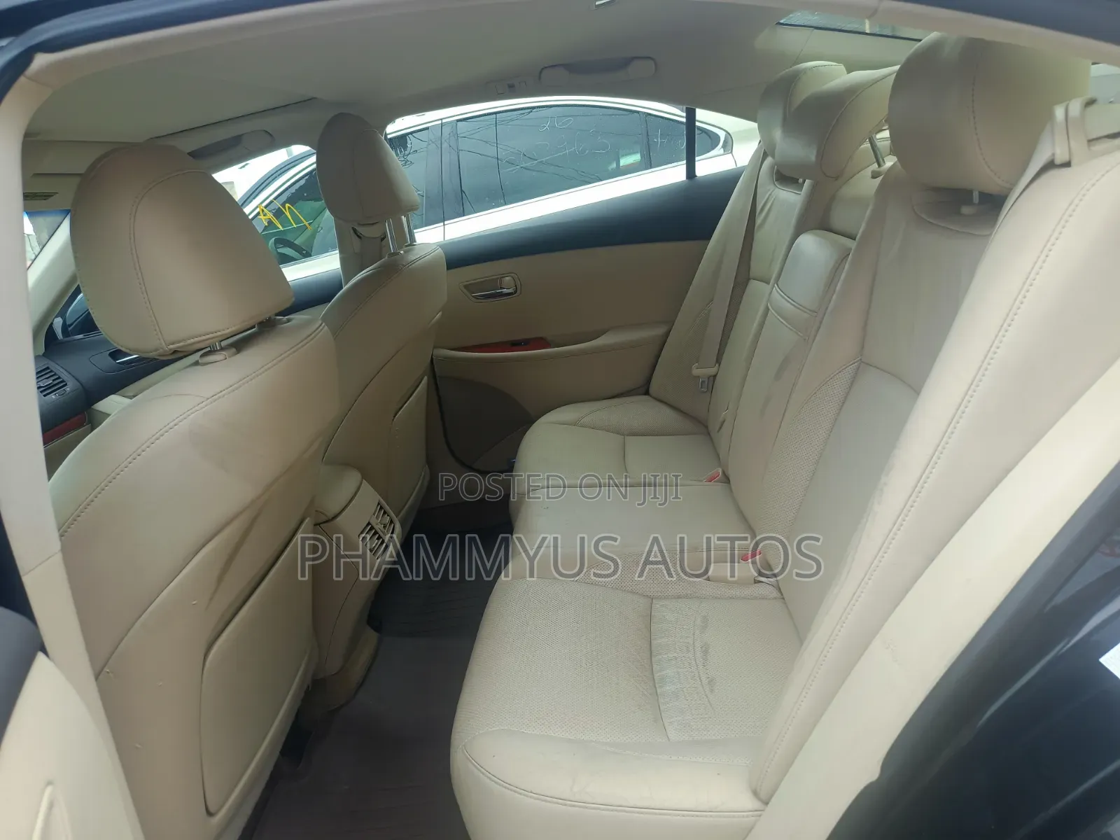 Lexus ES 2012 Black