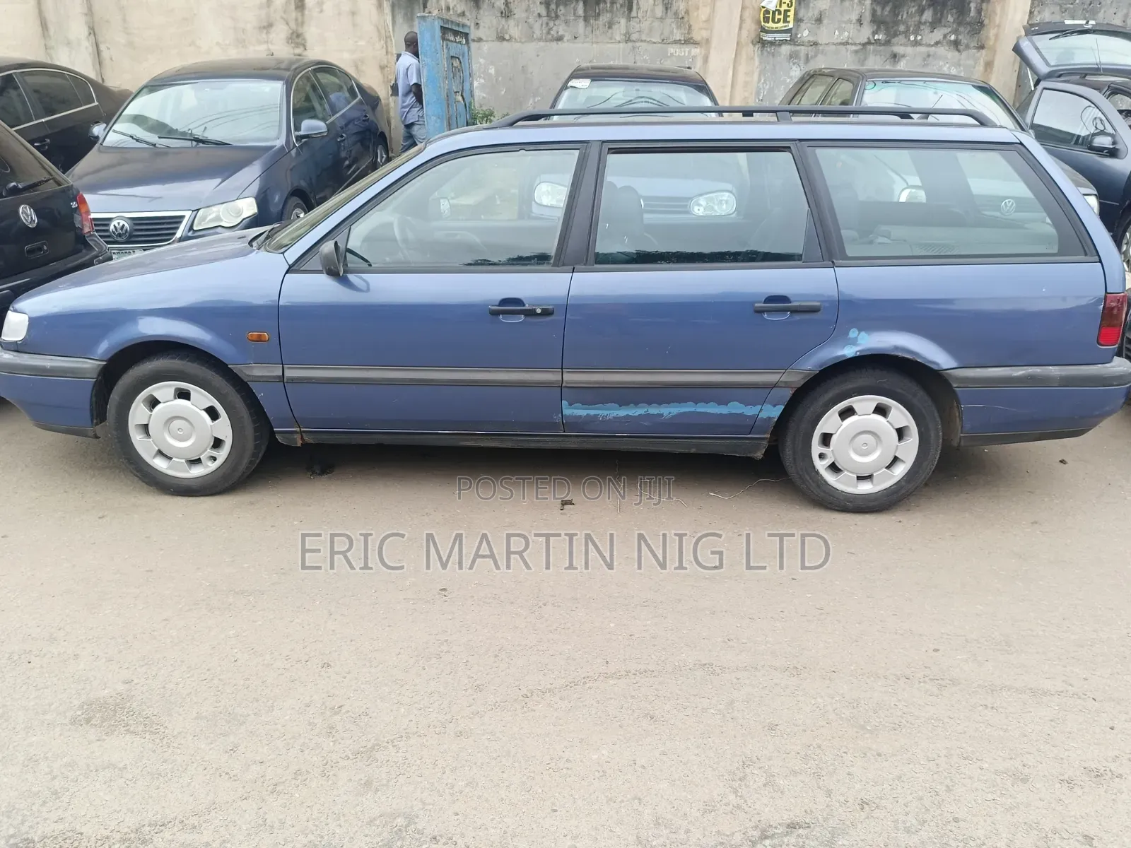 Volkswagen Passat 2000 Blue