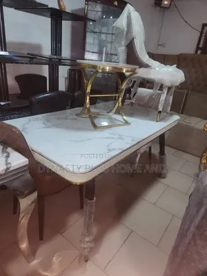 Dinning Table