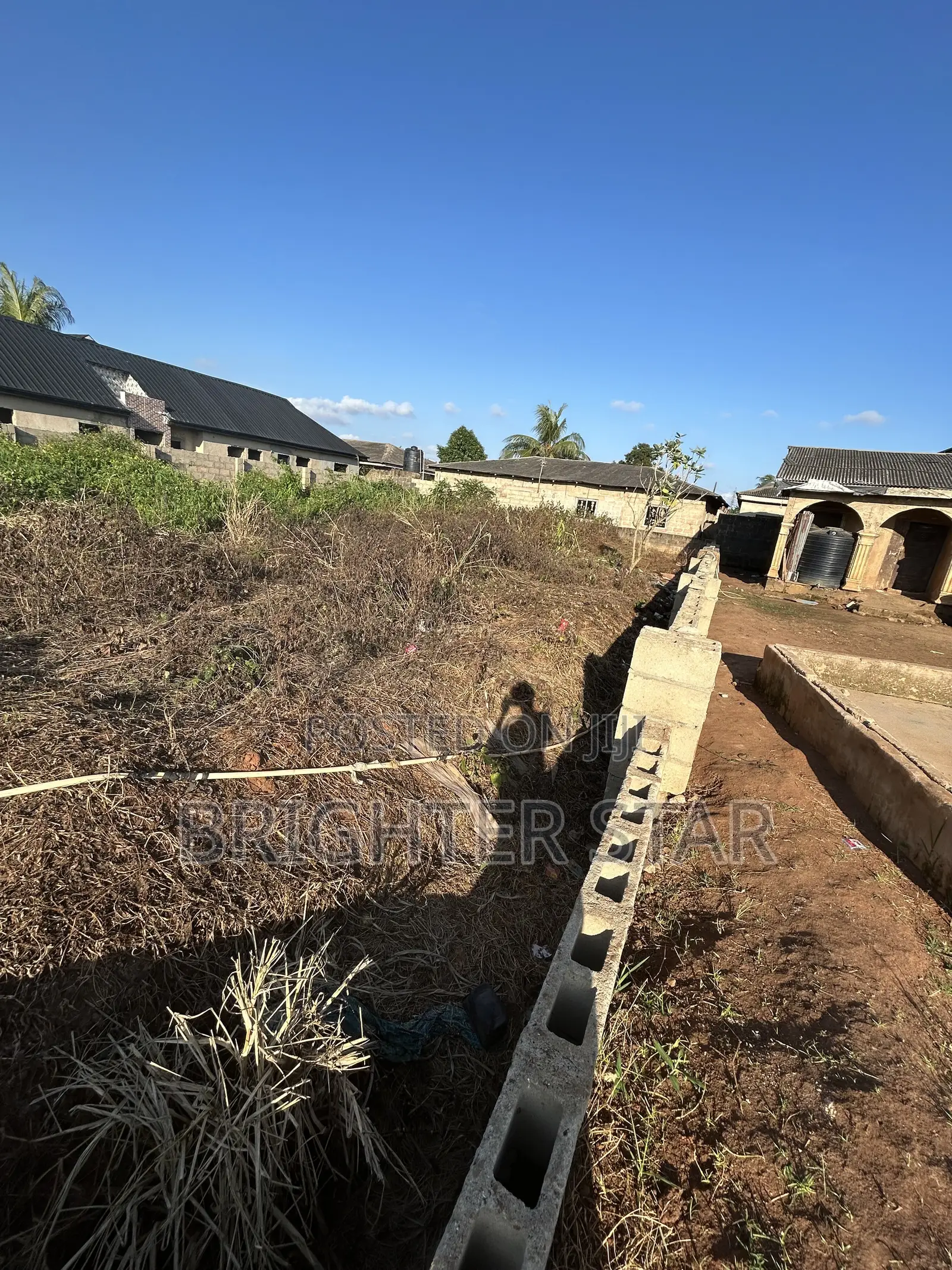 Half Plot Od Land