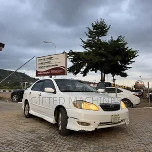Toyota Corolla 2006 White
