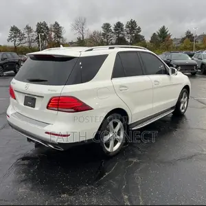 Mercedes-Benz GLE-Class 2016 White