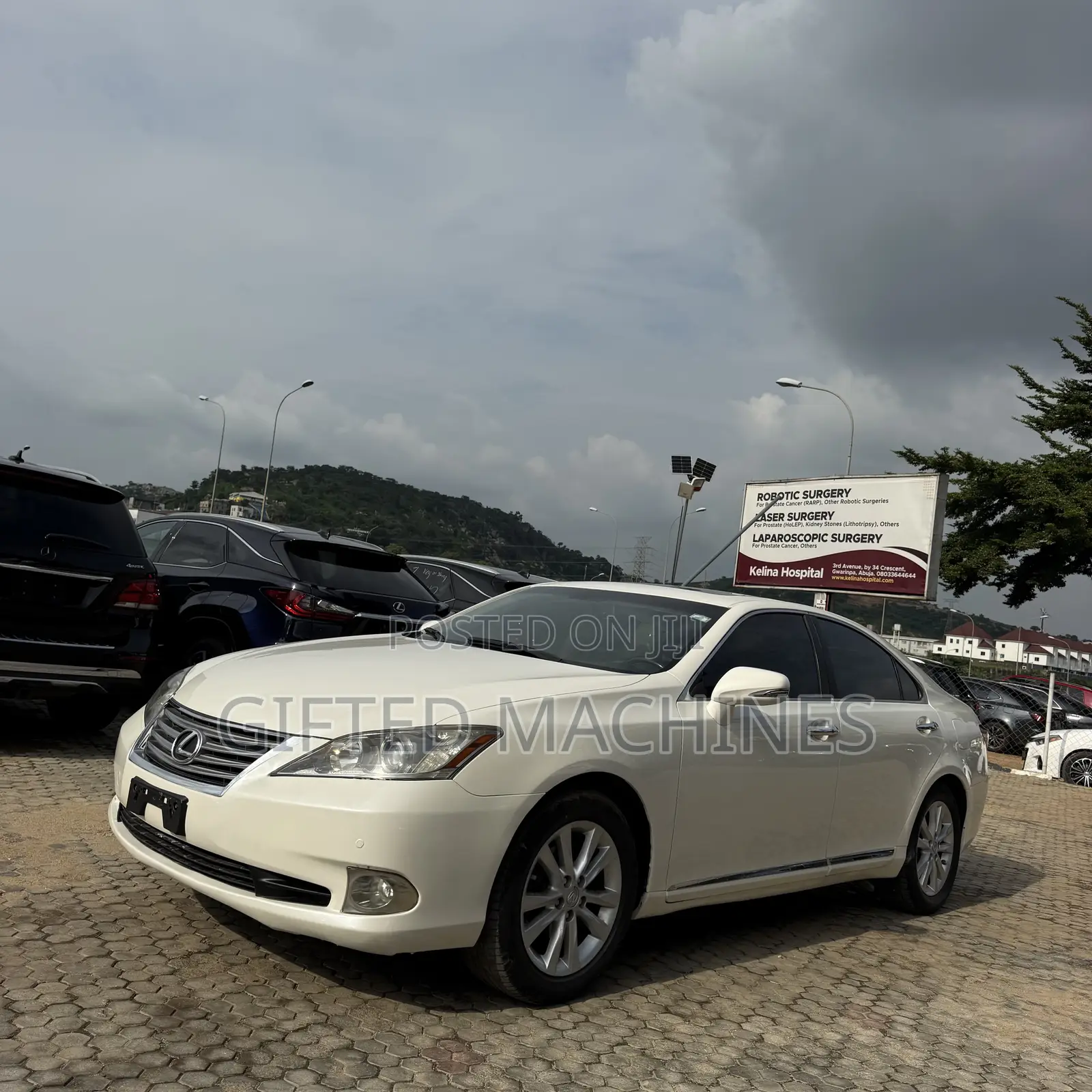 Lexus ES 2012 White