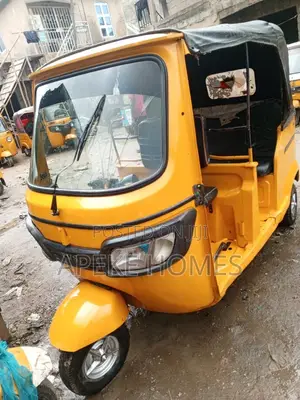 TVS King Deluxe Plus iTouch Start 2022 Yellow