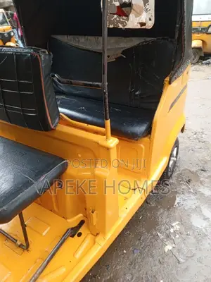 TVS 2022 Yellow