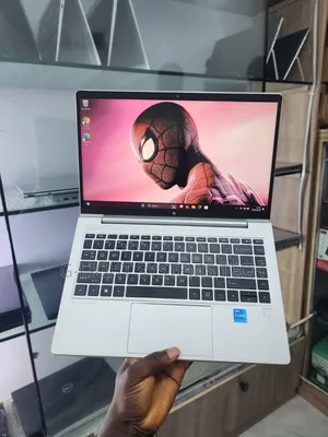 Laptop HP EliteBook 640 G9 16GB Intel Core i5 SSD 256GB