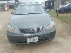 Toyota Camry 2006 Blue