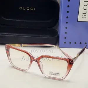 Photochromic Glasses
