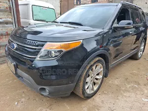 Ford Explorer 2011 Black