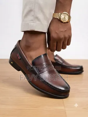 Clarks Noir Luxe Loafers