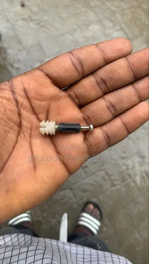 Minifix Connector