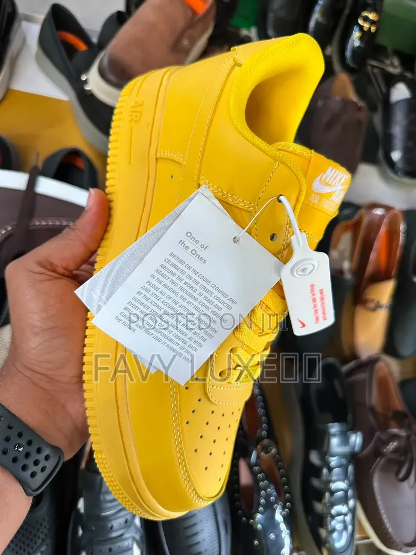 Air Force Sneakers