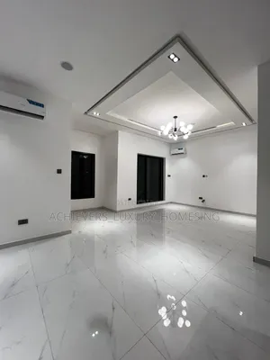 2bdrm Block of Flats in Ikate for sale
