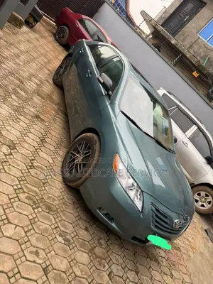 Toyota Camry XLE V6 4dr Sedan (3.5L 6cyl 6AM) 2007 Green