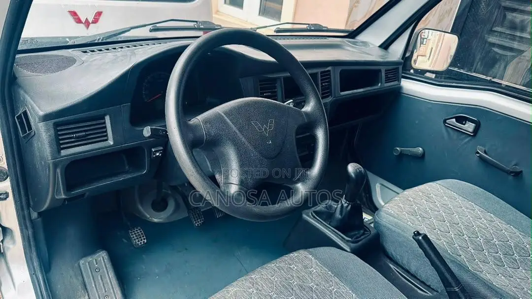 Wuling LZW6390 2020 Grey