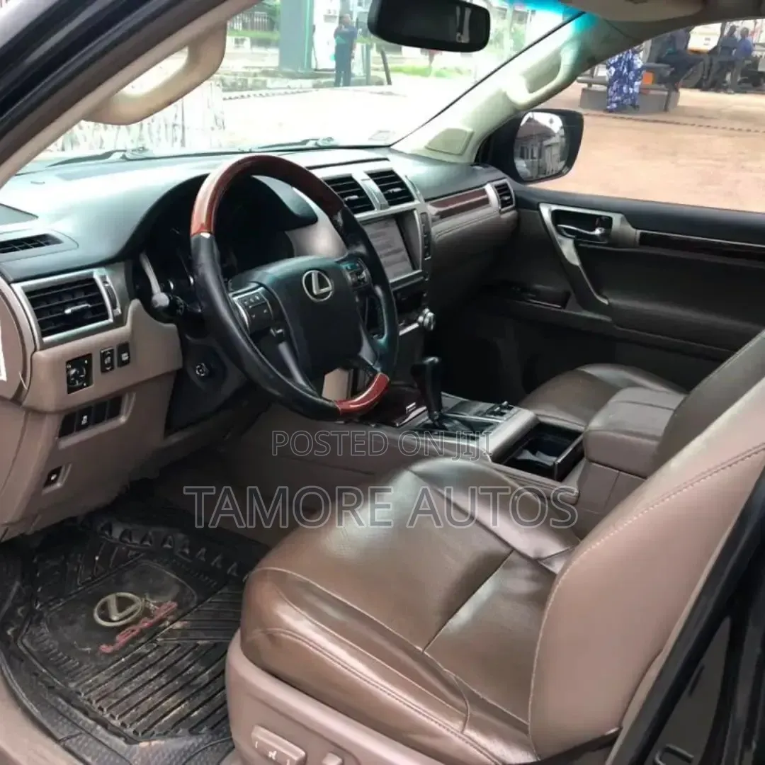 Lexus GX 460 2012 Black