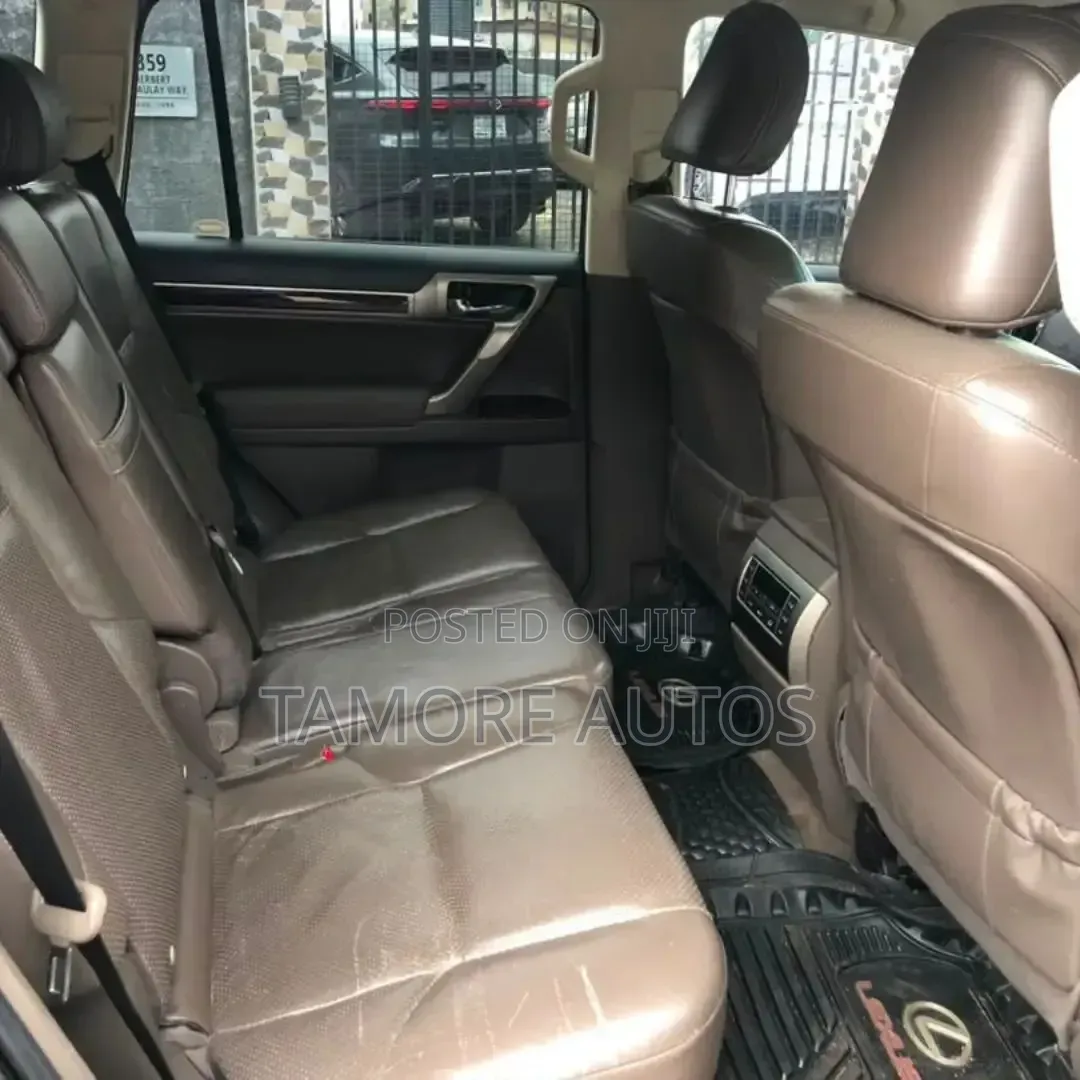 Lexus GX 460 2012 Black