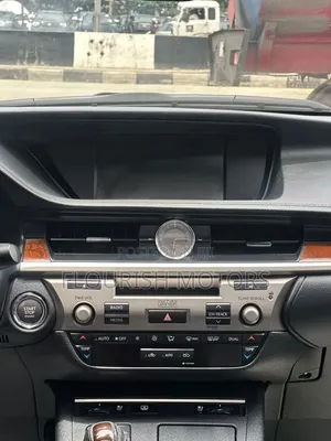 Lexus ES 2016 Silver