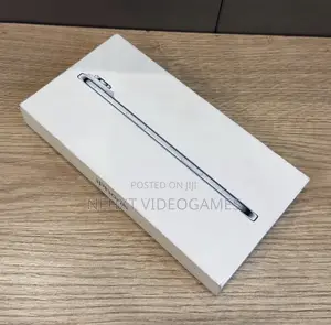 New Apple iPhone Air 256 GB Silver