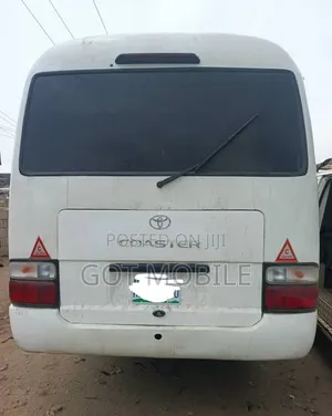 Toyota Coaster 2012 White
