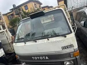 Dyna 100 Year 2002 Tokunbo