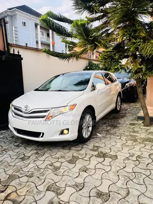 Toyota Venza AWD 2012 White