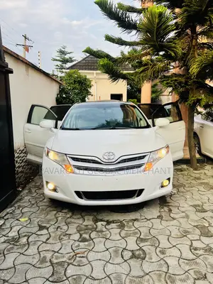 Toyota Venza AWD 2012 White
