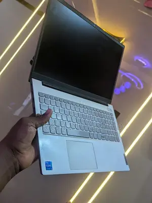 New Laptop Lenovo ThinkBook 15 8GB Intel Core i5 SSD 256GB