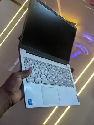 New Laptop Lenovo ThinkBook 15 8GB Intel Core i5 SSD 256GB