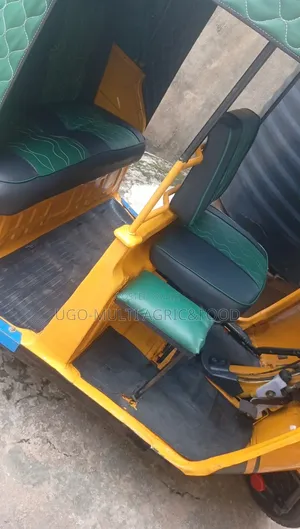 TVS King Deluxe Plus iTouch Start 2024 Yellow