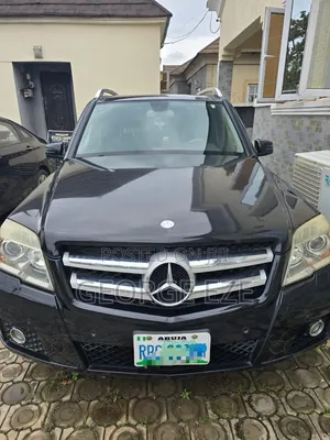 Mercedes-Benz GLK-Class 2010 Black
