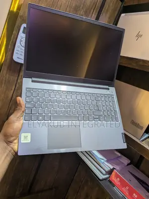 New Laptop Lenovo ThinkBook 15 8GB Intel Core i5 SSD 256GB