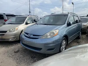 Toyota Sienna LE 4WD 2007 Teal