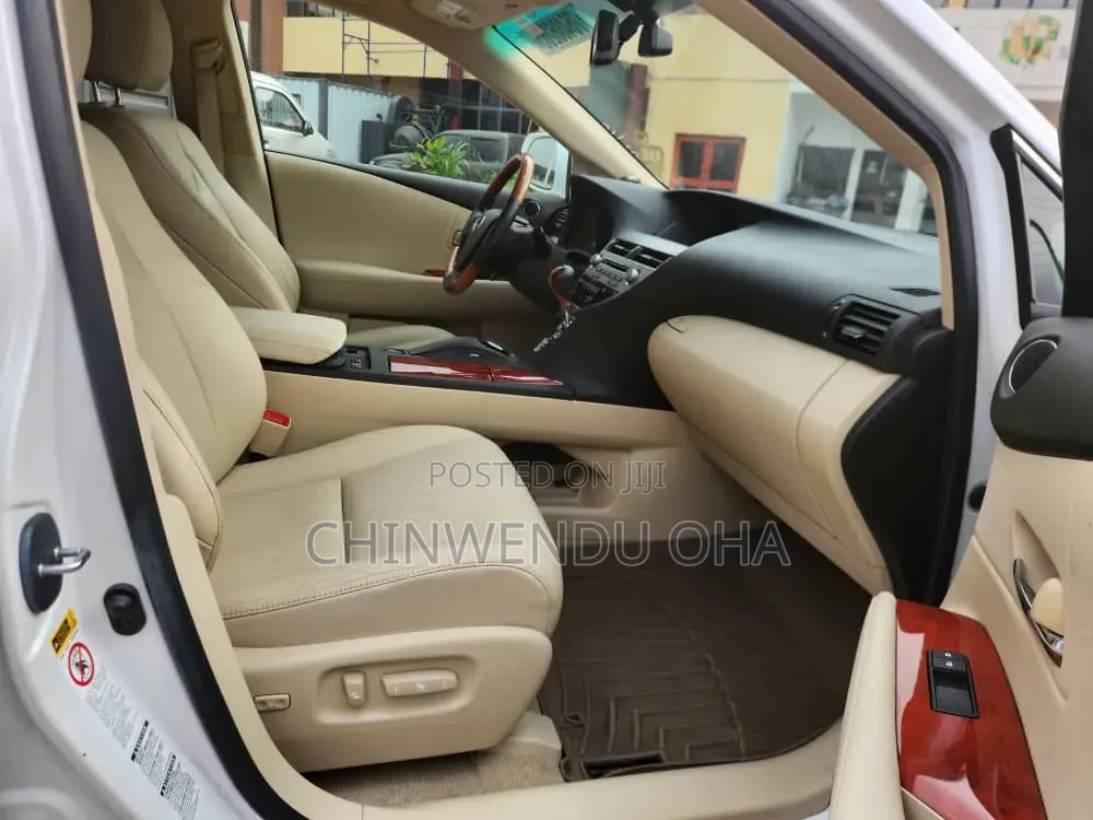 Lexus RX 2011 White