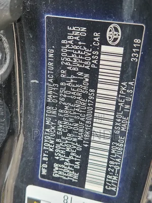 Toyota Avalon Limited Sedan FWD (3.5L 6cyl 6A) 2013 Black