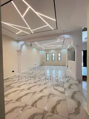 4bdrm Duplex in Igbo-efon for rent