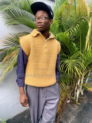 Estilo Crochet Vests