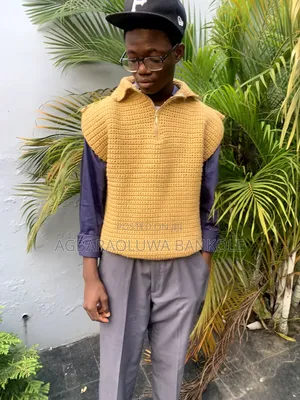 Estilo Crochet Vests