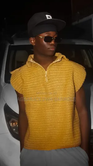 Estilo Crochet Vests