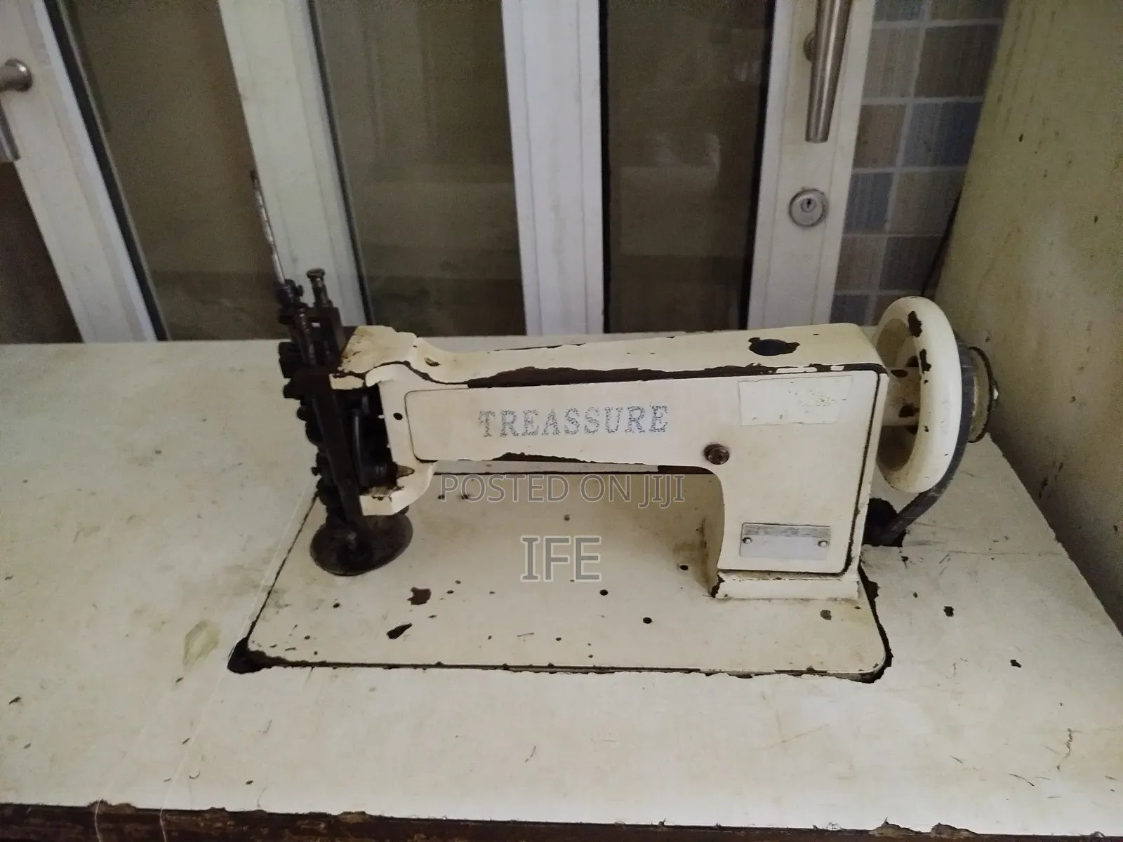 Tinko Industrial Sewing Machine