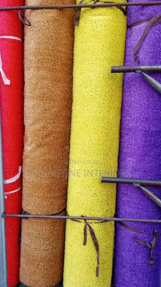 High Quality Gray Colour Wall to Wall Rug